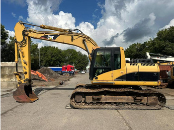 Excavadora de cadenas CATERPILLAR 318CL