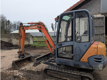Miniexcavadora HITACHI
