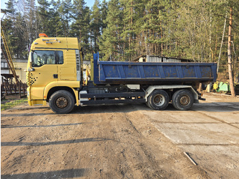 Camión multibasculante MAN TGA 26.413: foto 2 Camión multibasculante MAN TGA 26.413: foto 2