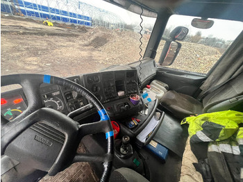 Camión portavehículos SCANIA R124: foto 3