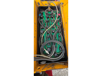 Transpaleta Jungheinrich ERE120: foto 4