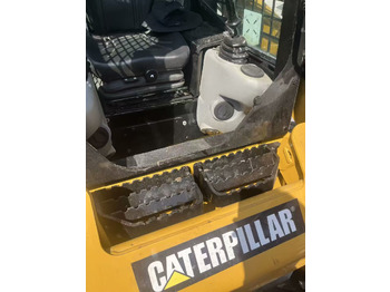 Leasing de CAT 226B3 CAT 226B3: foto 2 Leasing de CAT 226B3 CAT 226B3: foto 2