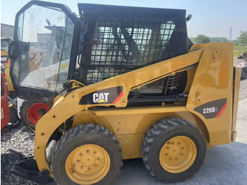 Leasing de CAT 226B3 CAT 226B3: foto 1 Leasing de CAT 226B3 CAT 226B3: foto 1
