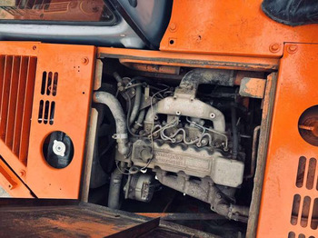 Excavadora de cadenas Hitachi EX60: foto 3