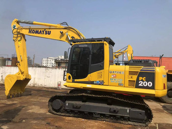 Excavadora de cadenas KOMATSU PC200-8