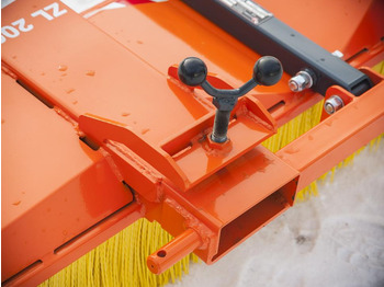 Leasing de Moderntech Kehrmaschine / Sweeper / Balayeuse / Spazzolatrice / Подметальная машина / Zamiatarka 3 m Moderntech Kehrmaschine / Sweeper / Balayeuse / Spazzolatrice / Подметальная машина / Zamiatarka 3 m: foto 3