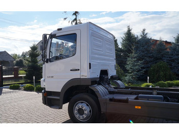 Camión chasis Mercedes-Benz ATEGO 1318 EURO 5 RAMA DO ZABUDOWY MANUAL 1322: foto 4