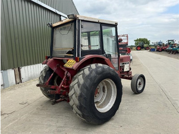 Tractor International 533 Tractor: foto 4 Tractor International 533 Tractor: foto 4