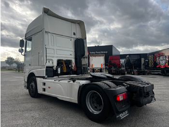 Cabeza tractora DAF XF 460 SSC, Retarder, Full spoiler: foto 4 Cabeza tractora DAF XF 460 SSC, Retarder, Full spoiler: foto 4