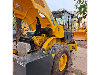 Compactador XCMG XS223J