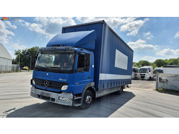 Furgoneta con lona MERCEDES-BENZ