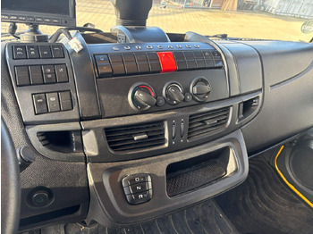 Camión lona IVECO EUROCARGO 120E25P: foto 3 Camión lona IVECO EUROCARGO 120E25P: foto 3