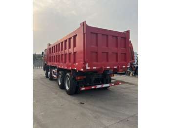 Camión volquete SINOTRUK HOWO