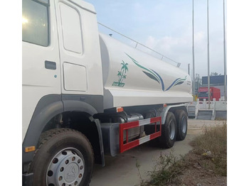 Vehículo municipal Sinotruk Howo 371: foto 5