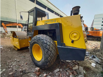 Leasing de BOMAG BW217D-2 BOMAG BW217D-2: foto 2