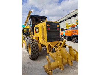 Grader CATERPILLAR 140H: foto 5