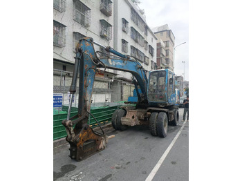 Excavadora de ruedas HITACHI EX100WD