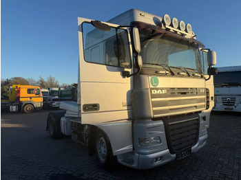 Cabeza tractora DAF XF 105 460