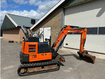 Miniexcavadora Hitachi ZX19U-6 YR: foto 4