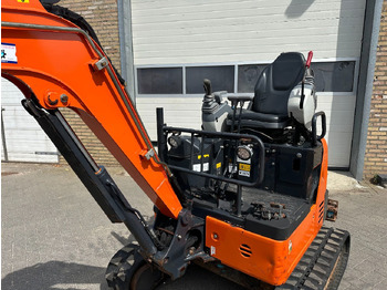 Miniexcavadora Hitachi ZX19U-6 YR: foto 2