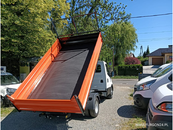 Furgoneta basculante IVECO DAILY 35C14 WYWROTKA KIPER Z NAJAZDAMI NR 841: foto 4 Furgoneta basculante IVECO DAILY 35C14 WYWROTKA KIPER Z NAJAZDAMI NR 841: foto 4