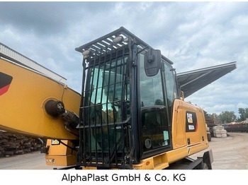 Excavadora de ruedas CATERPILLAR MH3024