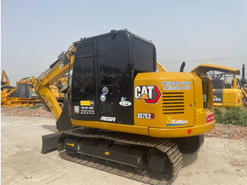 Miniexcavadora CATERPILLAR 307E2