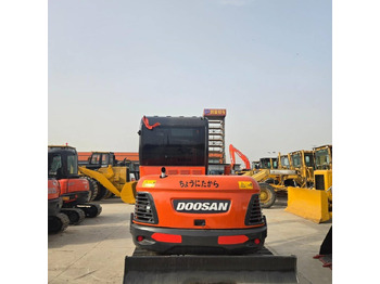 Miniexcavadora Doosan DX 60-9 C: foto 4 Miniexcavadora Doosan DX 60-9 C: foto 4