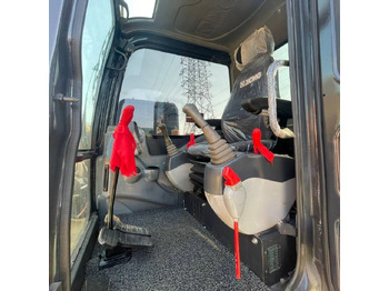 Miniexcavadora XCMG XE 60 DA: foto 4