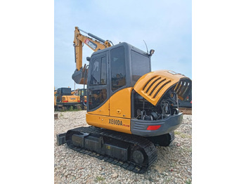 Miniexcavadora XCMG XE60DA