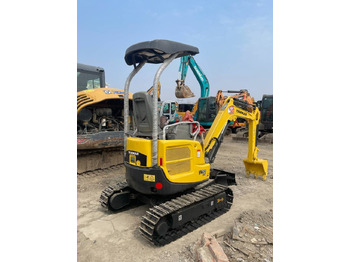 Miniexcavadora YANMAR VIO 17
