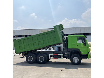 Camión Howo 371 6x4 8x4 used dump truck: foto 3