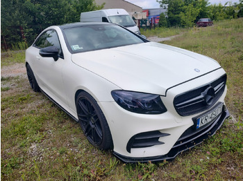 Coche MERCEDES-BENZ