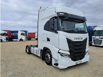 Cabeza tractora IVECO