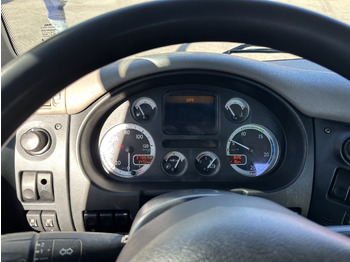 Camión multibasculante DAF: foto 3