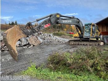Excavadora VOLVO EC210BLC