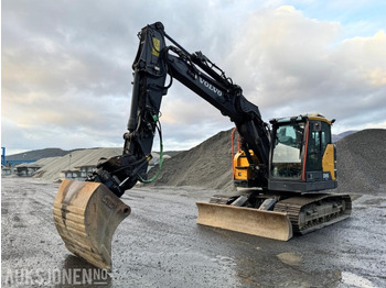 Excavadora VOLVO ECR145EL