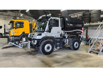 Camión UNIMOG