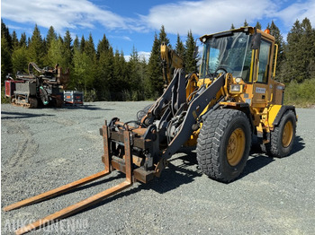 Leasing de  VOLVO L50D Hjullaster m/ pallegaffel og ny skuff VOLVO L50D Hjullaster m/ pallegaffel og ny skuff: foto 1