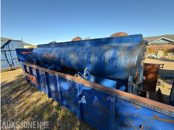 Equipo de construcción Vanntank på krokløftramme: foto 2