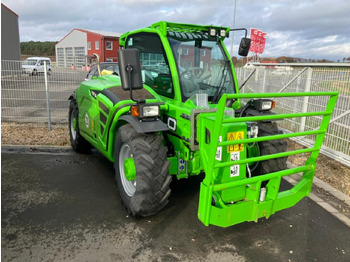 Manipulador telescópico MERLO