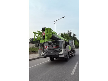 Autogrúa ZOOMLION ZTC250