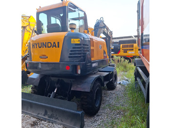 Excavadora de ruedas HYUNDAI