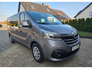 Coche RENAULT