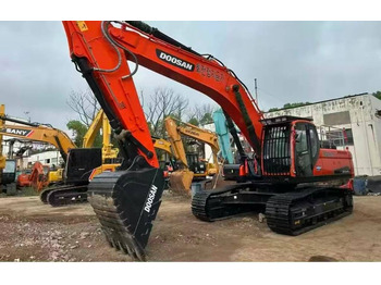Excavadora de cadenas DOOSAN DX340