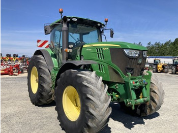 Tractor JOHN DEERE 6210R