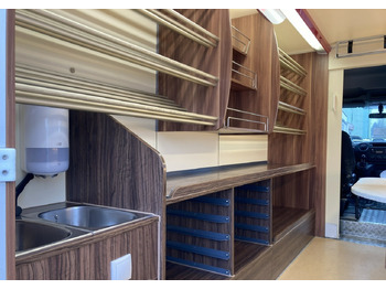 Camión tienda Renault Master Autosklep sklep Bar Gastronomiczny Food Truck Foodtruck Borco 2017: foto 4