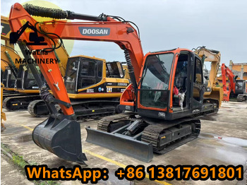 Miniexcavadora DOOSAN DX75