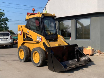 Minicargadora CAT 246: foto 4