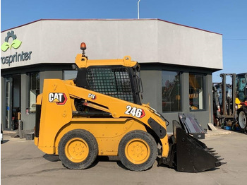 Minicargadora CAT 246: foto 5